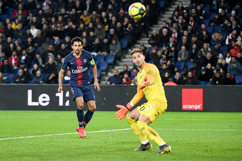 35分！布里奇斯创个人赛季得分新高，加时赛独揽10分（布里奇斯砍35分刷新赛季新高，加时一人轰下10分）