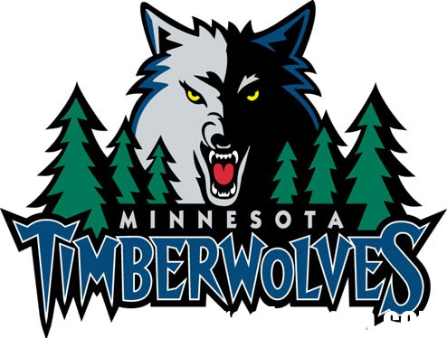 苏格兰女足队长卡思伯特与中国队比赛时头部受伤，被紧急送医（苏格兰女足队长卡思伯特在对阵中国队时头部受伤，紧急送医）