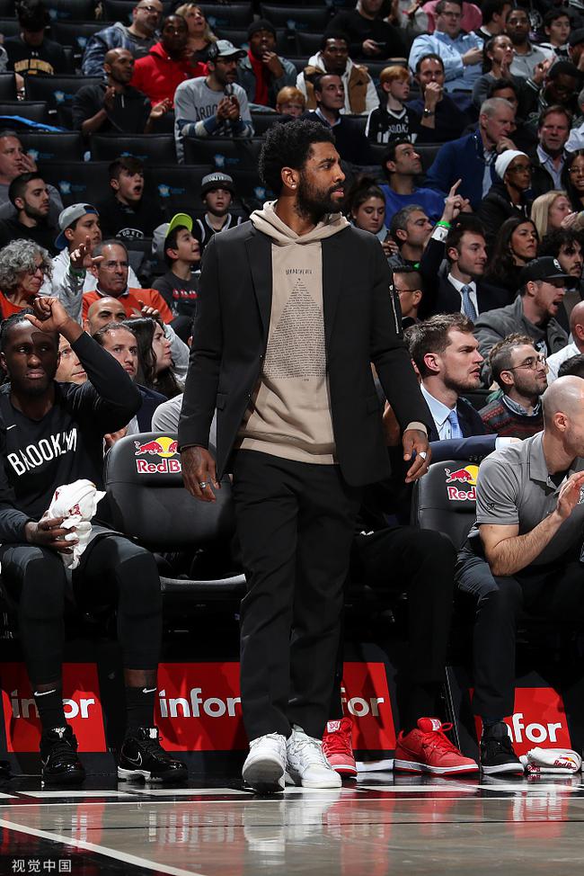 瓦拉内专访谈心理问题：展现脆弱的一面并不是软弱的表现（瓦拉内专访谈心理挑战：坦露脆弱不等于软弱）