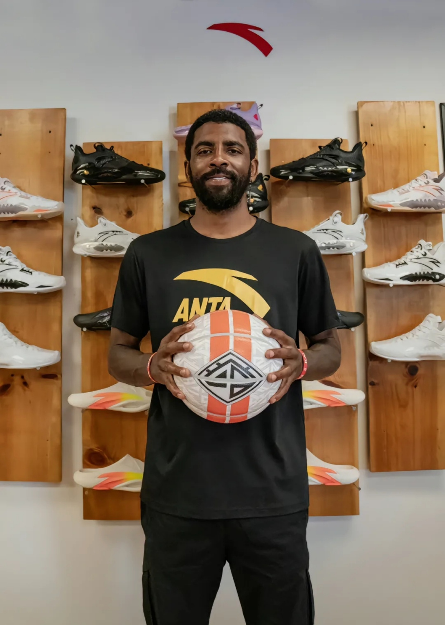 东体：申花主力赛季中后期身心疲劳，阵容一直是“明牌”状态（东体：申花主力后半程身心俱疲，阵容长期被对手看透）